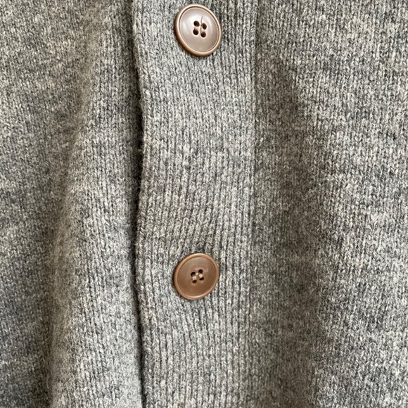 J Crew Factory Wool sweater- Size Small - Picture 2 of 3